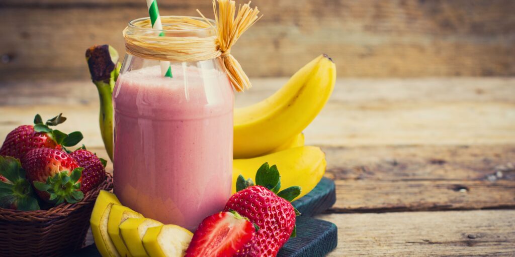 Strawberry and Banana Breakfast Smoothie